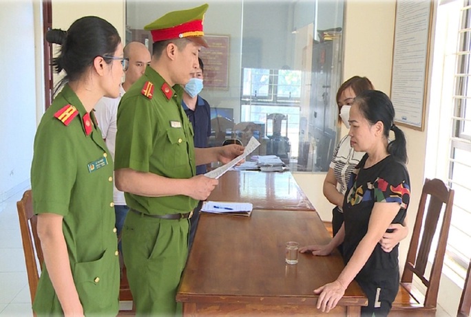 Tạm dừng hoạt động mỏ cát khiến mẹ vợ và con rể lĩnh 66 tháng tù - Ảnh 3. Tạm dừng hoạt động mỏ cát khiến mẹ vợ và con rể lĩnh 66 tháng tù - Ảnh 3.