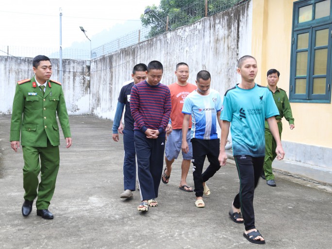 Triệt phá đường dây mua bán pháo “khủng” liên tỉnh - Ảnh 4. Triệt phá đường dây mua bán pháo “khủng” liên tỉnh - Ảnh 4.