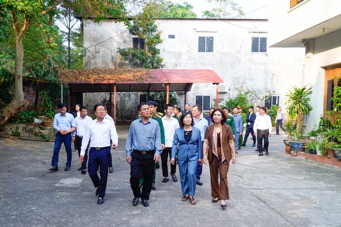 Chủ tịch Hải Phòng chỉ ra nhiều sai phạm trong quản lý đất đai tại Đồ Sơn - Ảnh 3. Chủ tịch Hải Phòng chỉ ra nhiều sai phạm trong quản lý đất đai tại Đồ Sơn - Ảnh 3.