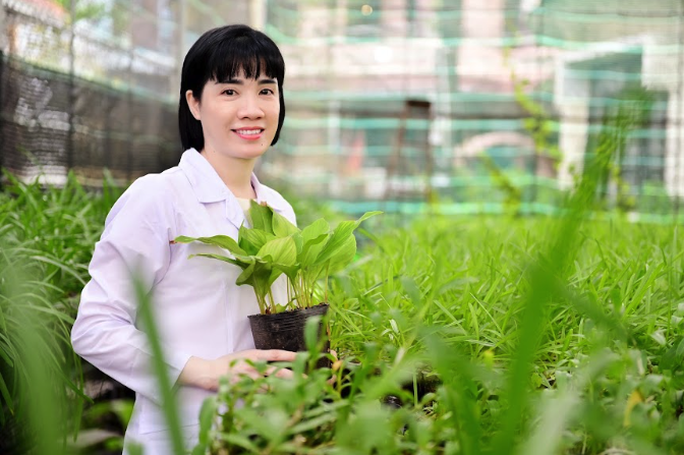 Vinh danh 3 nhà khoa học nữ Việt Nam - Ảnh 5. Vinh danh 3 nhà khoa học nữ Việt Nam - Ảnh 5.