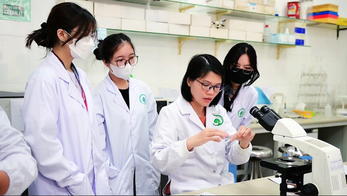 Vinh danh 3 nhà khoa học nữ Việt Nam - Ảnh 2. Vinh danh 3 nhà khoa học nữ Việt Nam - Ảnh 2.