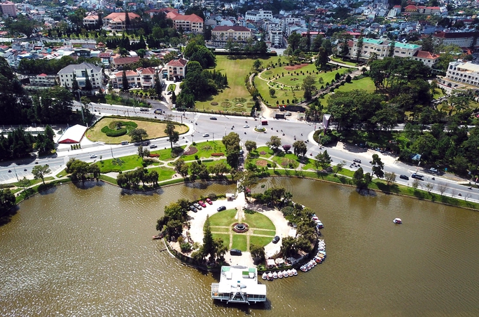Đề xuất hủy kết quả đấu giá nhà hàng Thủy Tạ ở Đà Lạt - Ảnh 4. Đề xuất hủy kết quả đấu giá nhà hàng Thủy Tạ ở Đà Lạt - Ảnh 4.