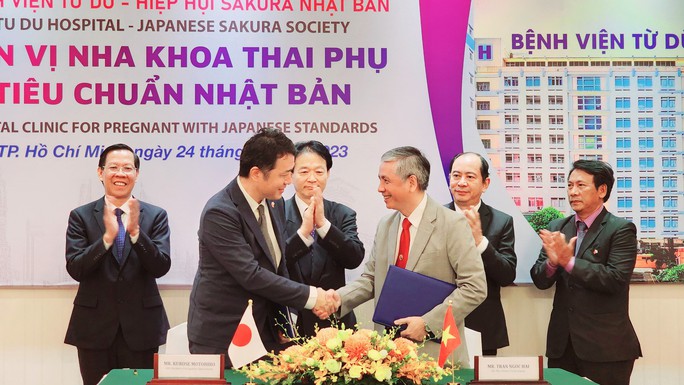 Bệnh viện Từ Dũ thành lập đơn vị nha khoa cho thai phụ - Ảnh 4.