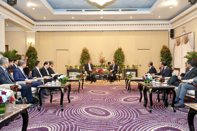 Bộ trưởng Thương mại Trung Quốc ấn tượng về sự phát triển của TP HCM - Ảnh 2. Bộ trưởng Thương mại Trung Quốc ấn tượng về sự phát triển của TP HCM - Ảnh 2.