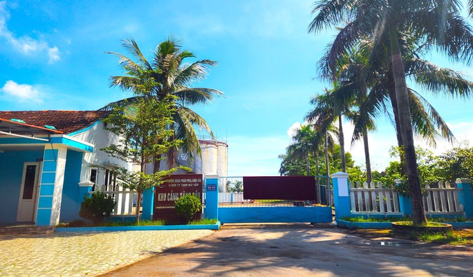 Doanh nghiệp lấn chiếm hơn gần 500m2 đất phi nông nghiệp ở Quảng Bình - Ảnh 1. Doanh nghiệp lấn chiếm hơn gần 500m2 đất phi nông nghiệp ở Quảng Bình - Ảnh 1.