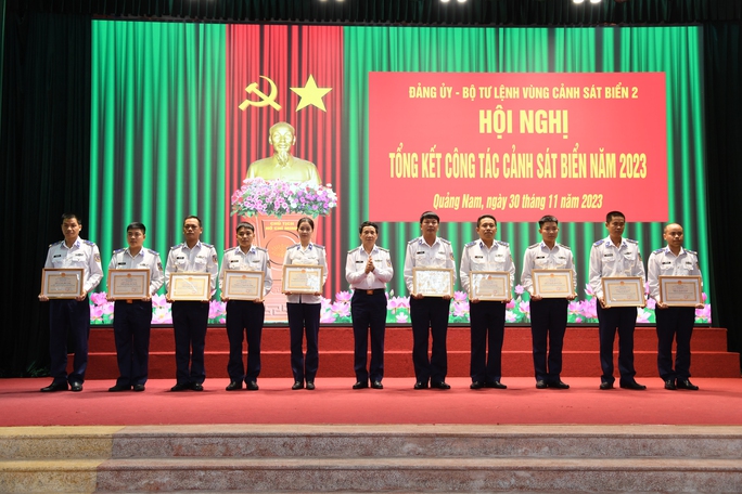 Bộ Tư lệnh Vùng Cảnh sát biển 2 tổng kết công tác năm 2023 - Ảnh 4.