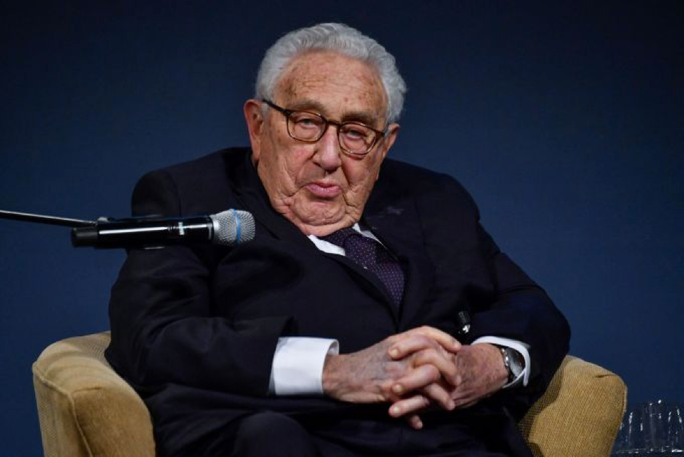 Cựu ngoại trưởng Mỹ Henry Kissinger qua đời - Ảnh 1.