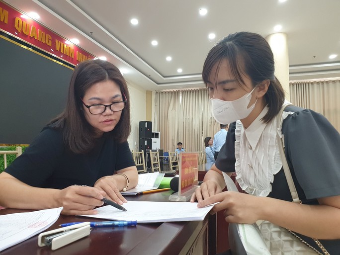 Chi trả 123,94 tỉ đồng hỗ trợ đợt 2 cho các nạn nhân trong vụ cháy chung cư mini - Ảnh 2.