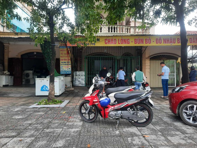 Tá hỏa khi phát hiện người tình tử vong bất thường trong quán cháo lòng - Ảnh 1. Tá hỏa khi phát hiện người tình tử vong bất thường trong quán cháo lòng - Ảnh 1.
