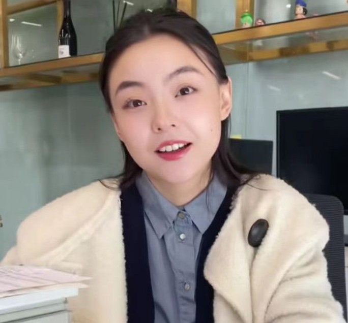 Trần Phi Vũ điêu đứng vì scandal lộ ảnh giường chiếu với hotgirl Diệc Lâm - Ảnh 4. Trần Phi Vũ điêu đứng vì scandal lộ ảnh giường chiếu với hotgirl Diệc Lâm - Ảnh 4.
