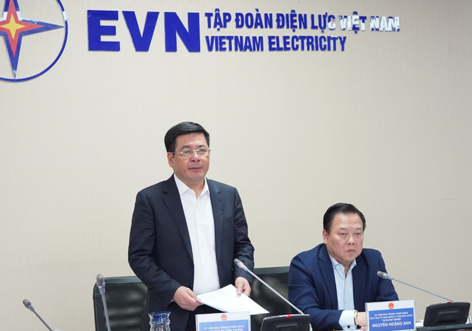 Bộ trưởng Nguyễn Hồng Diên chỉ đạo về việc điều chỉnh giá điện - Ảnh 2.