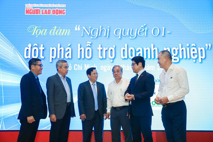 Gỡ rào cản, khơi dòng vốn - Ảnh 1.