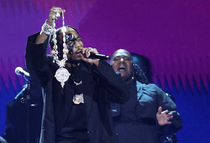 2023-02-06t025946z1552440366hp1ej2608bkg2rtrmadp3awards-grammys-16757398523642003522243.jpg
