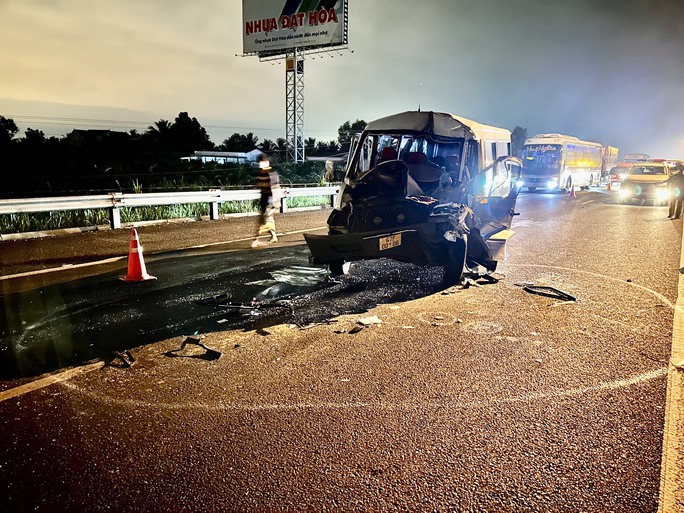 Bắt khẩn cấp tài xế không cứu người bị tai nạn giao thông - Ảnh 1.