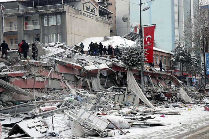 Thảm họa động đất: Dự báo sốc về số nạn nhân tử vong ở Thổ Nhĩ Kỳ và Syria - Ảnh 3.
