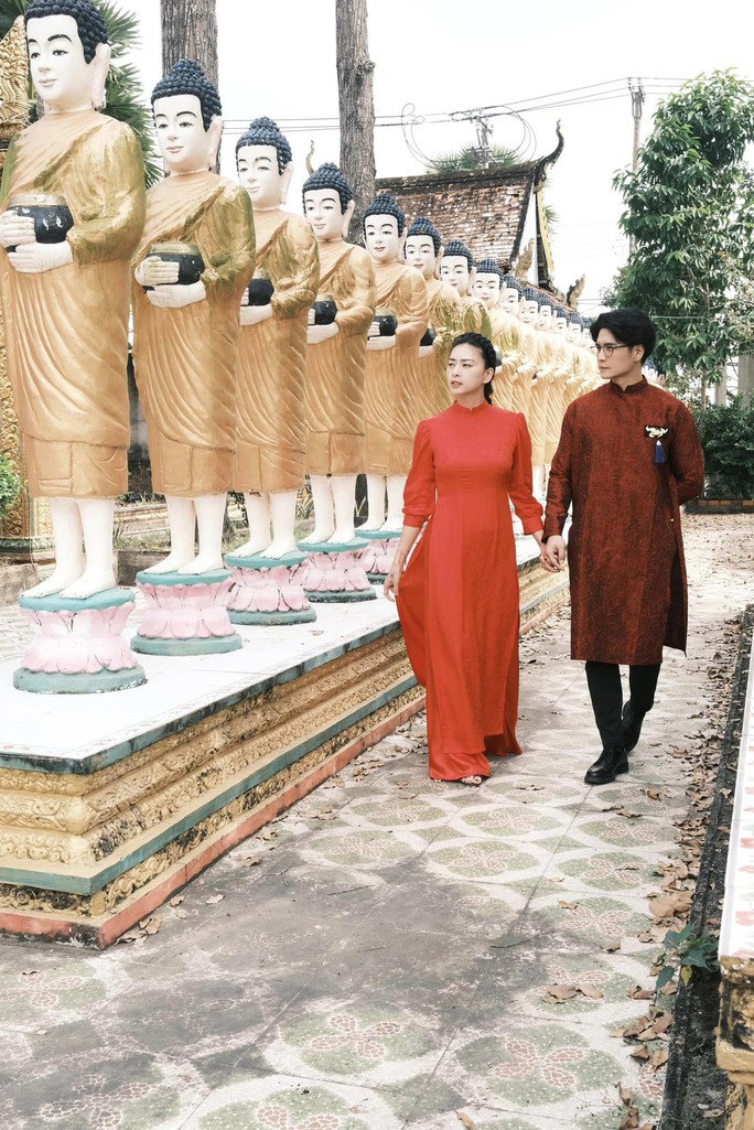 Chồng Ngô Thanh Vân học nấu bún riêu chay - Ảnh 5. Chồng Ngô Thanh Vân học nấu bún riêu chay - Ảnh 5.