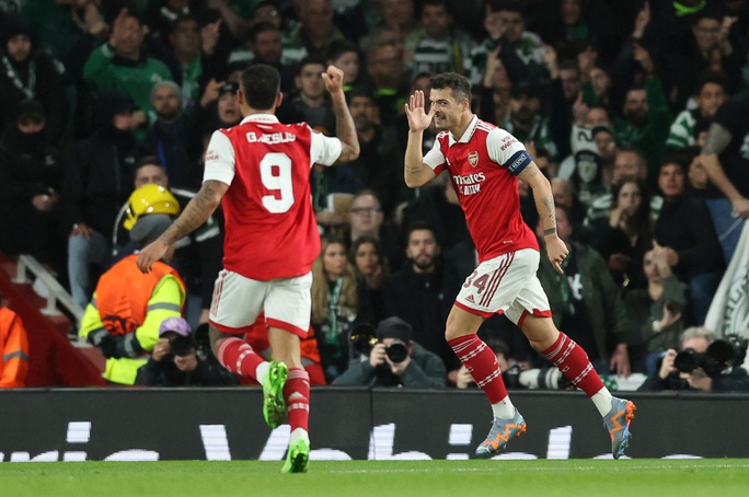Arsenal thua sốc loạt luân lưu, dừng bước sớm Europa League - Ảnh 2.