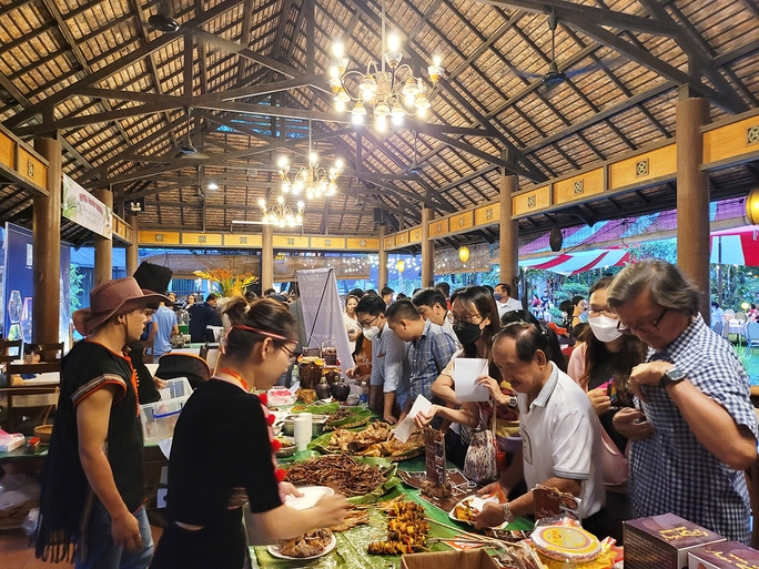 Saigontourist Group muốn đón gần 1,7 triệu lượt khách du lịch - Ảnh 2.