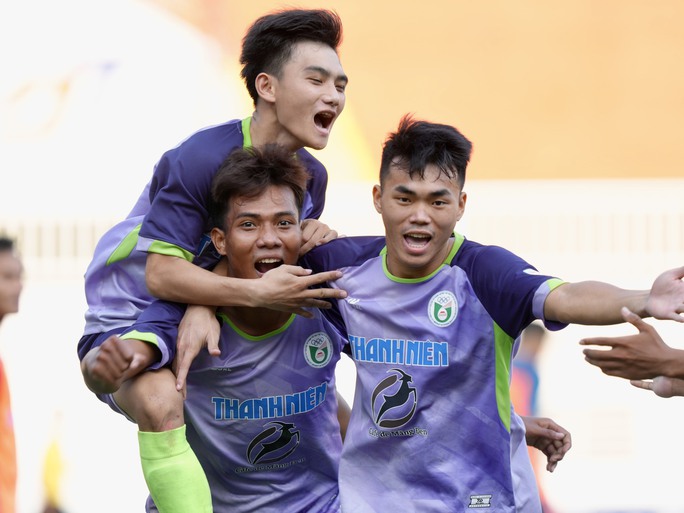 ĐH Thủy Lợi và ĐH Huế vào chung kết bóng đá sinh viên Việt Nam - Ảnh 4.