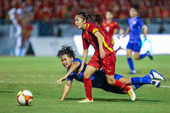 Huỳnh Như: “Hy vọng những gì học được ở Lank FC sẽ giúp ích cho tuyển nữ Việt Nam” - Ảnh 1.