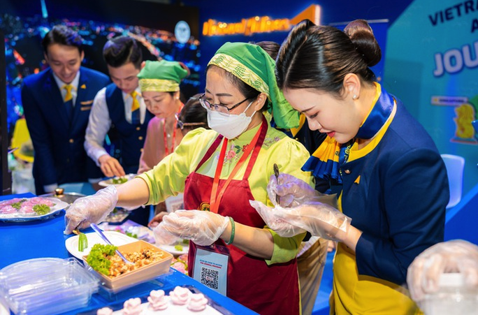 Hội chợ Du lịch Quốc tế TP HCM mở rộng thị phần khách quốc tế đến Việt Nam - Ảnh 1.