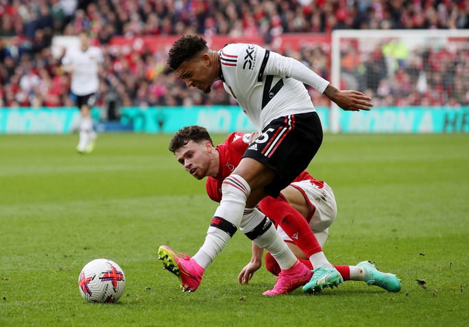 Nhấn chìm Nottingham Forest, Man United tự tin vào Top 3 Ngoại hạng - Ảnh 2.