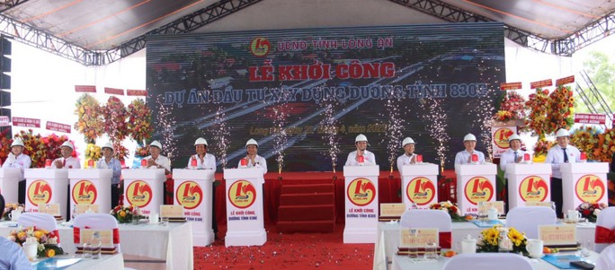 Khởi công con đường hơn 3.700 tỉ đồng ở Long An  - Ảnh 1.