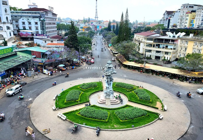 Ngăn chặn chặt chém ở tuần lễ du lịch Lâm Đồng - Ảnh 2.