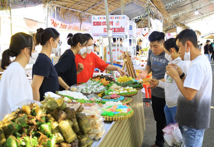 Tha hồ thưởng thức bánh dân gian Nam Bộ ở Cần Thơ - Ảnh 14.