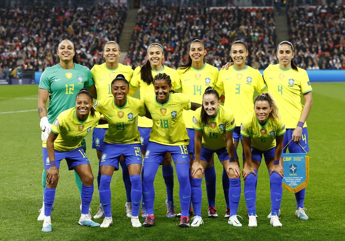 Thắng Brazil, tuyển Anh vô địch Cúp Liên lục địa nữ - Ảnh 1.