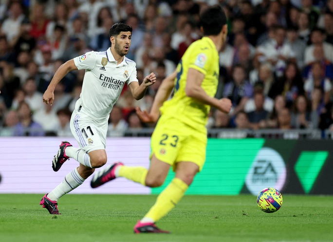 Thua ngược sân nhà trước tàu ngầm vàng, Real Madrid khó giữ ngôi La Liga - Ảnh 2.