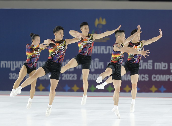 Kỳ tích của Aerobic Việt ở đấu trường SEA Games - Ảnh 8.