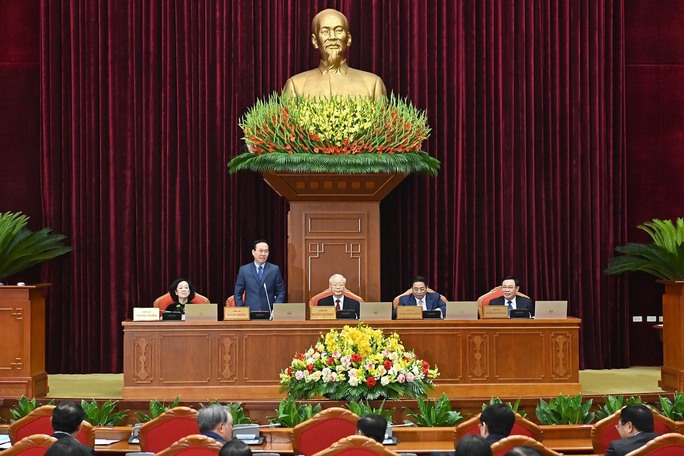 Trung ương Đảng bỏ phiếu tín nhiệm đối với các Ủy viên Bộ Chính trị, Ban Bí thư - Ảnh 1.