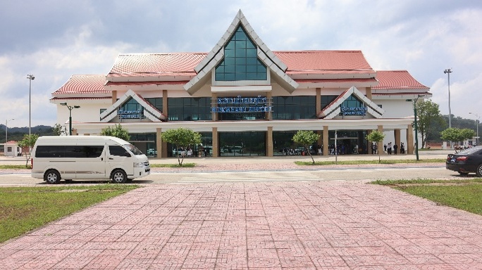 HAGL Agrico bàn giao sân bay Nong Khang - Lào - Ảnh 4.