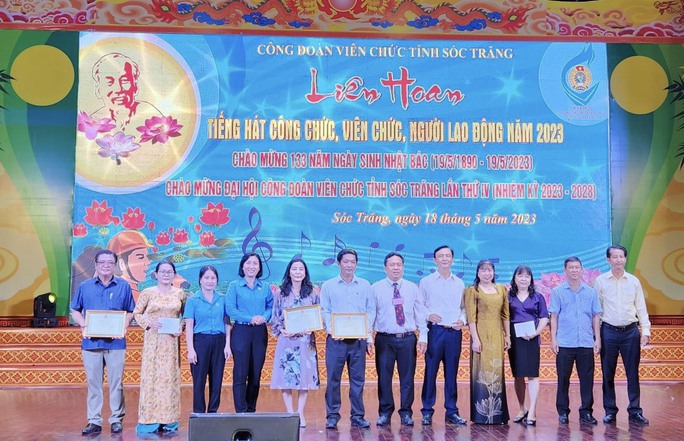 Sóc Trăng tổ chức liên hoan tiếng hát công chức, viên chức và người lao động - Ảnh 2.
