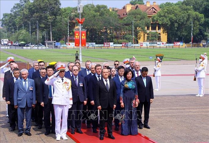 Tổng Bí thư Nguyễn Phú Trọng hội đàm với Chủ tịch Đảng Nước Nga Thống nhất D. Medvedev - Ảnh 5.