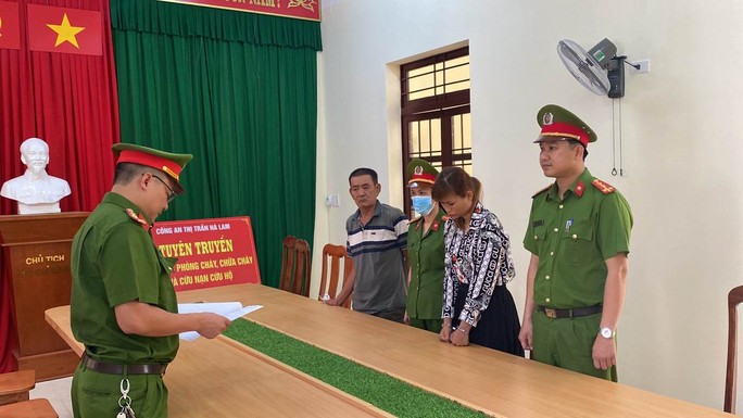 Nữ quái ở Quảng Nam nhận 100 triệu đồng để làm nhanh sổ đỏ - Ảnh 1.