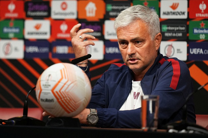 Mourinho mang "điềm lành" cho AS Roma ở chung kết Europa League