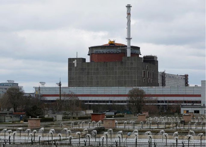 Cảnh báo cực kỳ nguy hiểm về nhà máy điện hạt nhân Zaporizhzhia - Ảnh 1.