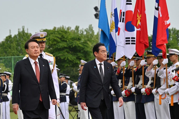 Nhật Bản - Hàn Quốc tìm sự cân bằng tinh tế - Ảnh 1.