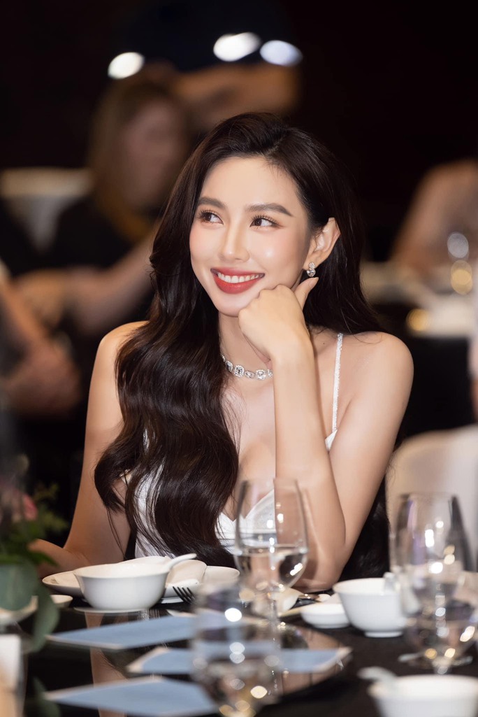 Thắng vụ kiện tiền tỉ, hoa hậu Thùy Tiên nói gì? - Ảnh 1.