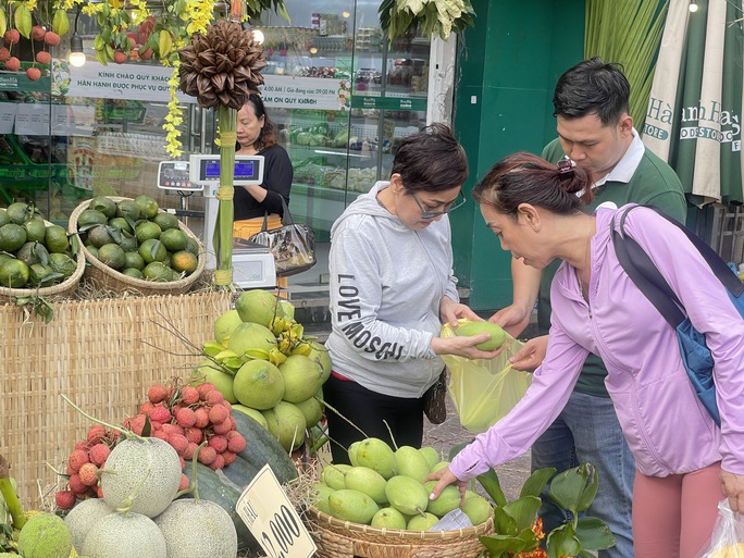 TP HCM: Khai mạc Tuần lễ trái cây “Trên bến dưới thuyền” - Ảnh 3.