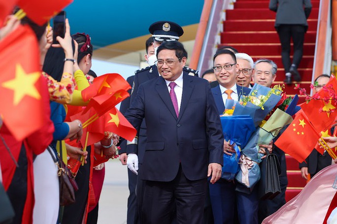 Thủ tướng Phạm Minh Chính tới Bắc Kinh, bắt đầu thăm chính thức Trung Quốc - Ảnh 6.