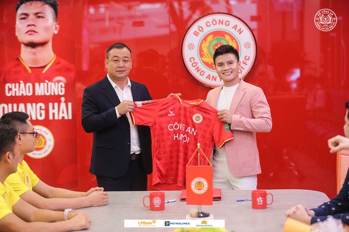 Có Quang Hải, CLB Công an Hà Nội tăng cơ hội vô địch - Ảnh 2.