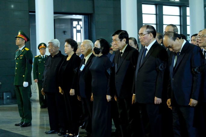 Lãnh đạo Đảng, Nhà nước viếng nguyên Phó Thủ tướng Vũ Khoan - Ảnh 4.