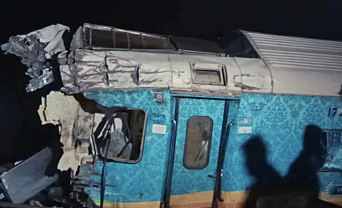 Tai nạn đường sắt kinh hoàng, gần 300 người chết ở Ấn Độ: Lời kể ám ảnh - Ảnh 3.