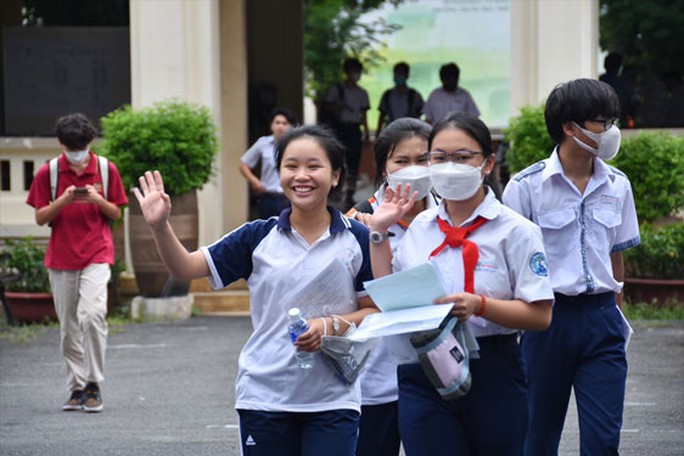 Ngày đầu thi lớp 10 tại TP HCM: Đề mở, điểm cao ở kỹ năng làm bài - Ảnh 1.