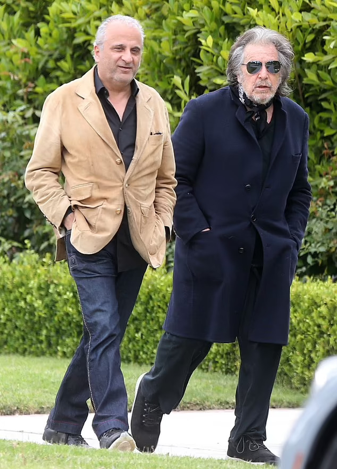 “Bố già” Al Pacino thấy đặc biệt khi có con ở tuổi 83 - Ảnh 2.