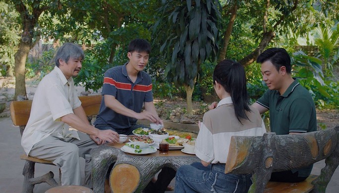 Món quà của cha đong đầy tình cảm gia đình