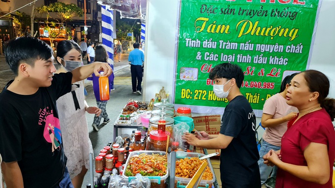 “Phố Tây” Đà Nẵng khai trương sản phẩm mới, mở cửa chợ đêm